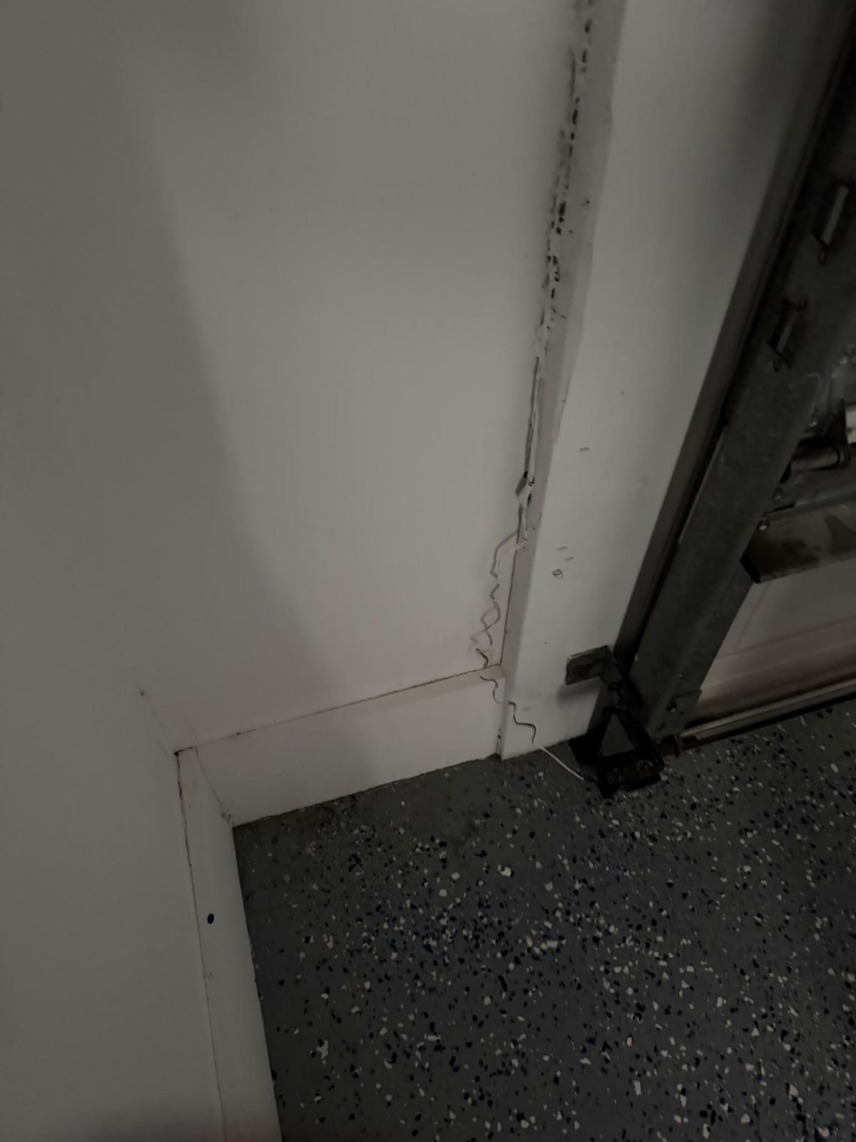 Garage door cable repair