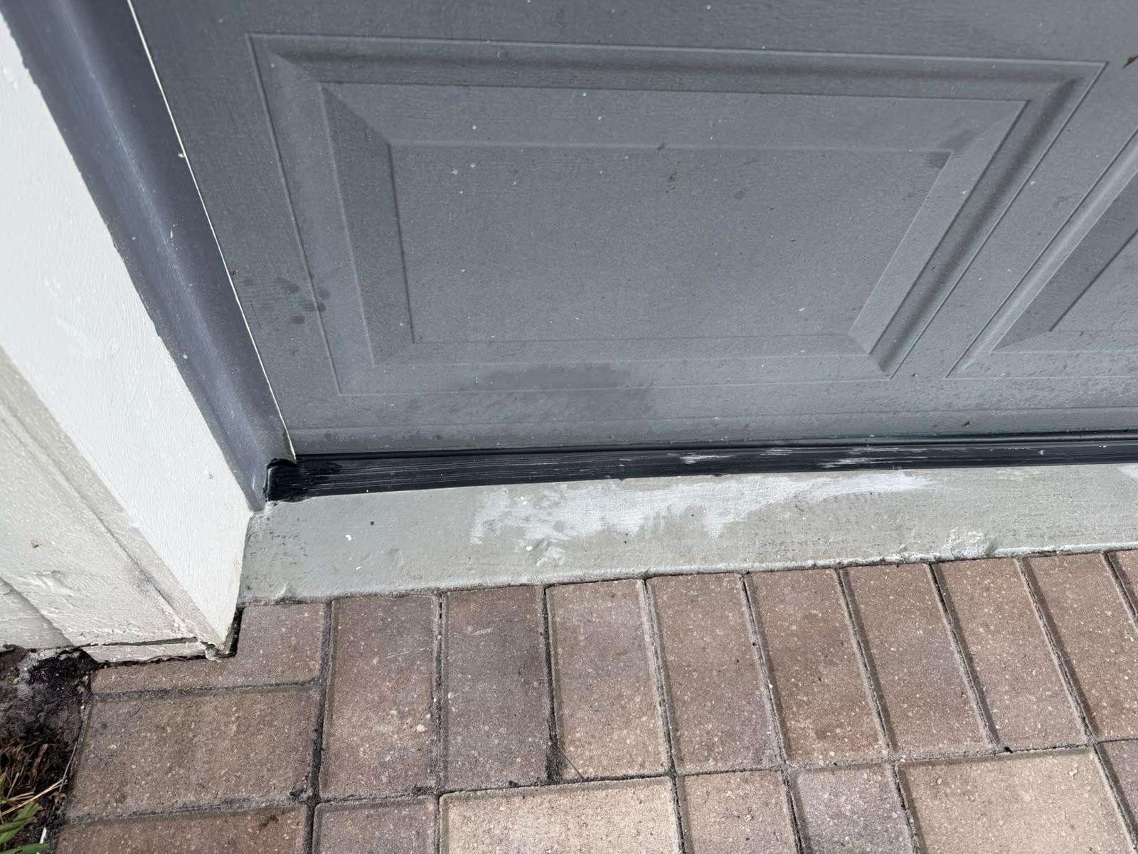Garage door replacement and home exterior in Midwest City, OK