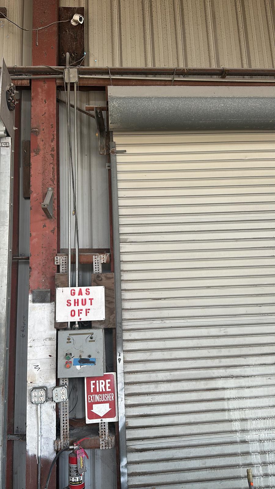 Garage door repair service in Fort Myers